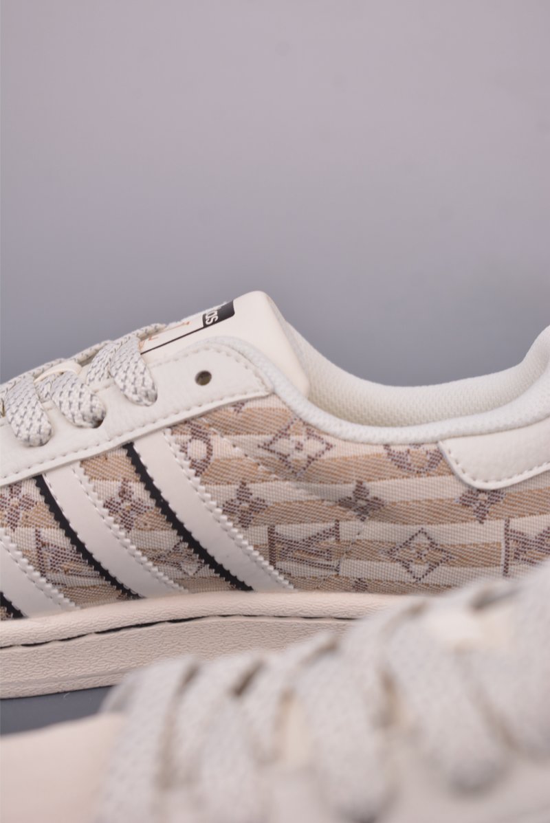 Adidas Originals Superstar 'White' view