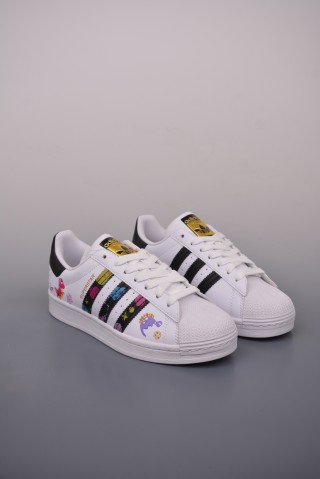 Adidas Originals Superstar 'White' view 1