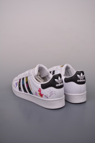 Adidas Originals Superstar 'White' view 2