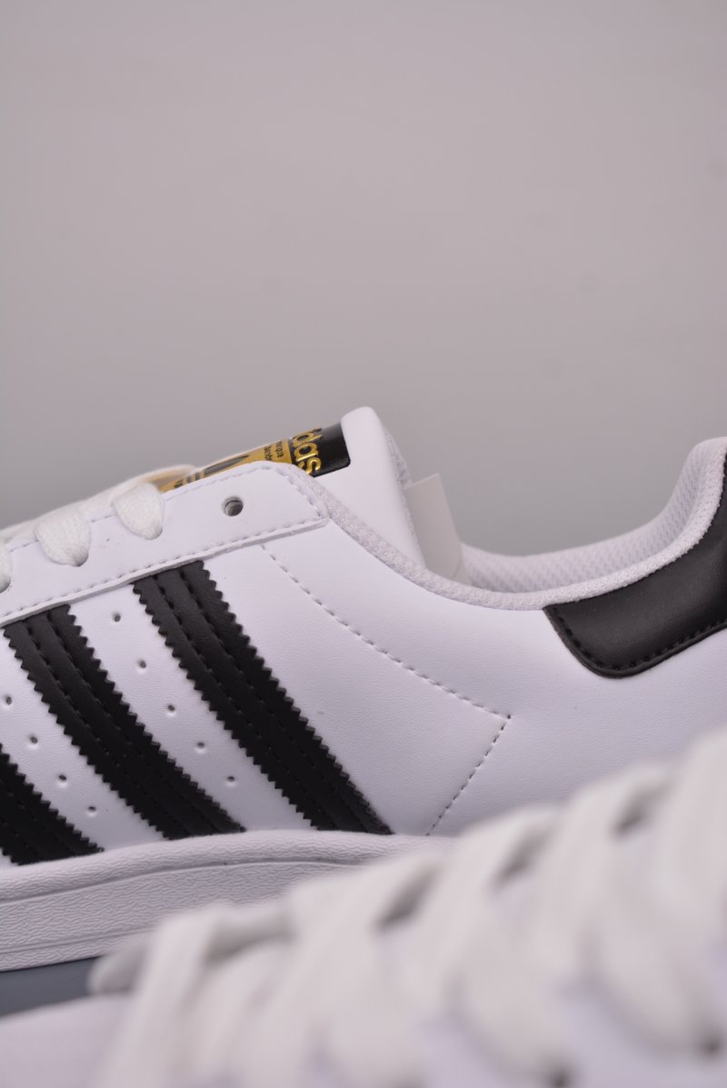 Adidas Originals Superstar 'White' view