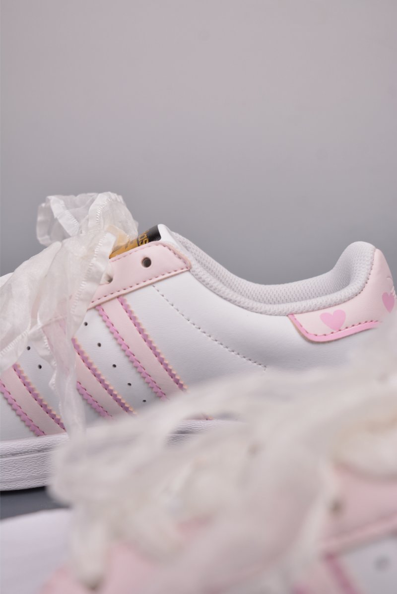 Adidas Originals Superstar 'White' view