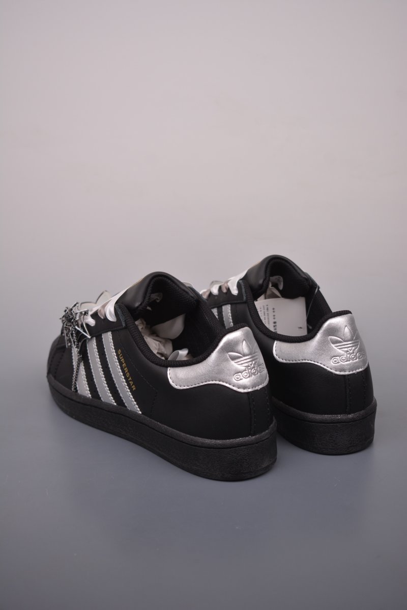 Adidas Originals Superstar 'White' view