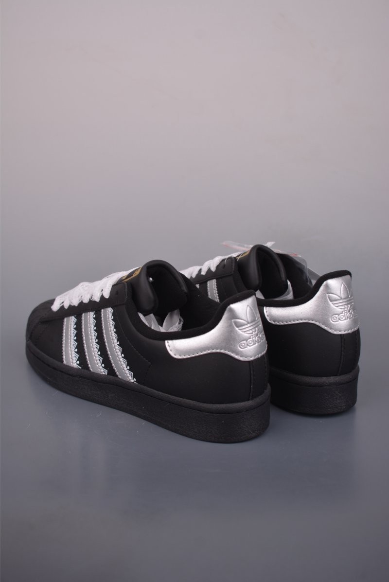 Adidas Originals Superstar 'White' view