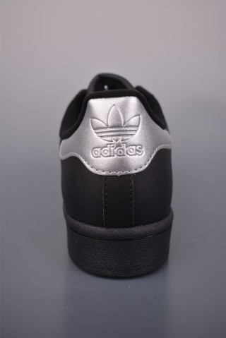 Adidas Originals Superstar 'White' view 4