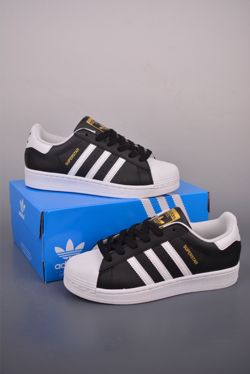 Adidas Originals Superstar 'White' view