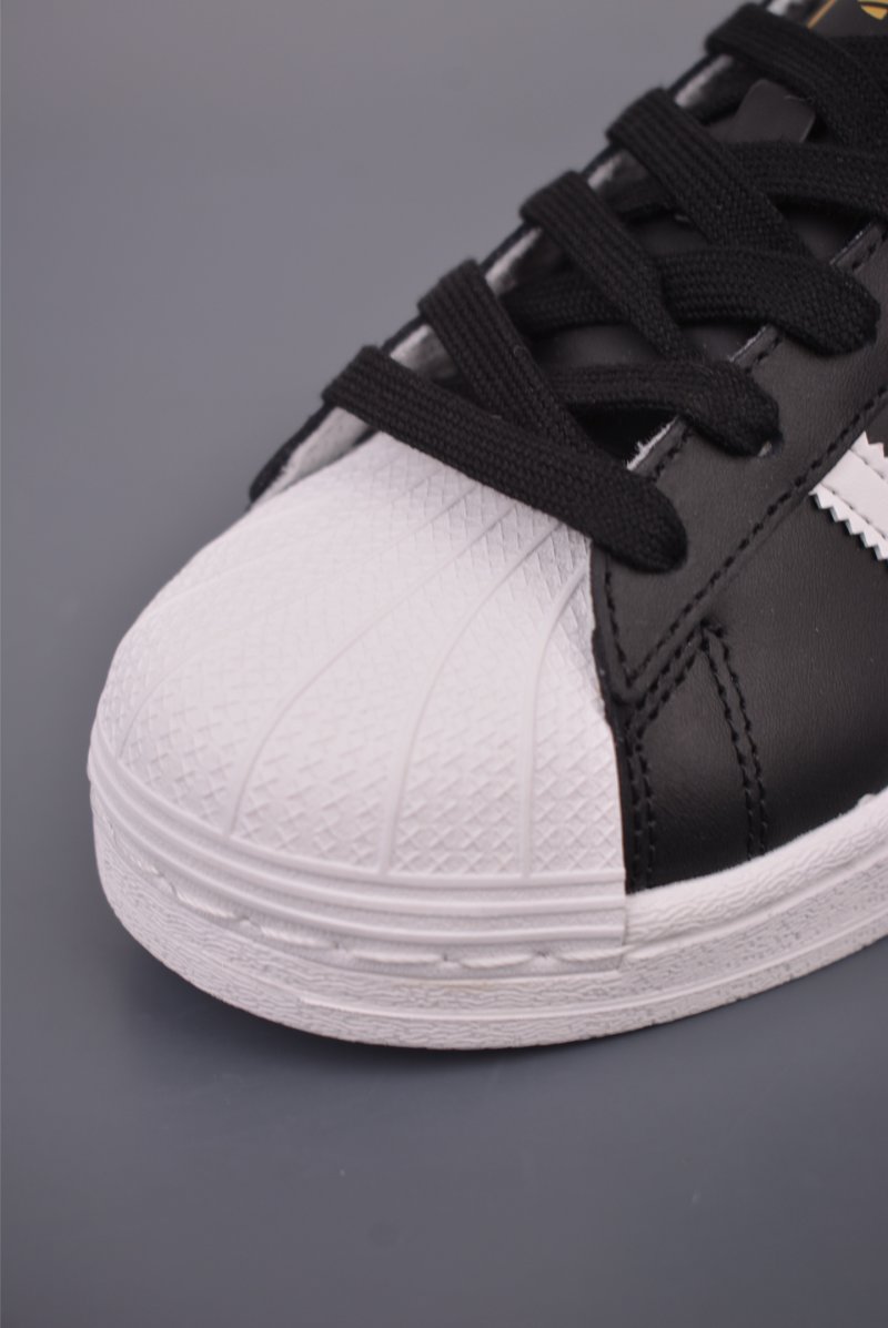 Adidas Originals Superstar 'White' view