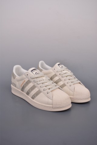 Adidas Originals Superstar 'White' view 1