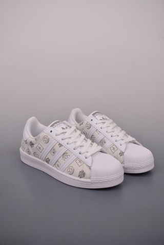 Adidas Originals Superstar 'White' view 1