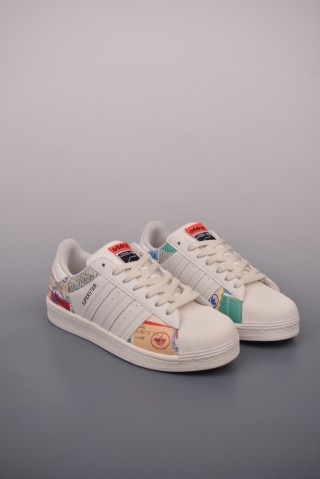 Adidas Originals Superstar 'White' view 1
