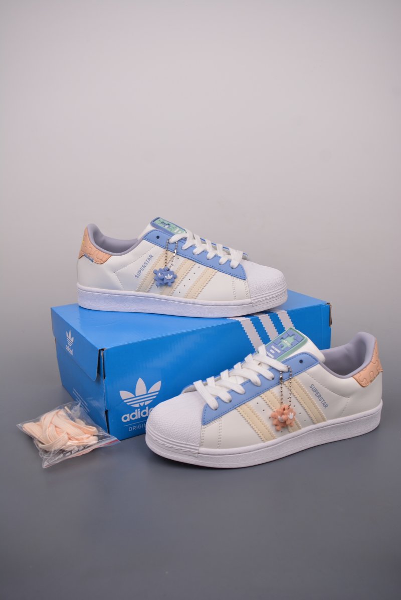 Adidas Originals Superstar 'White' view