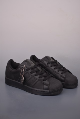 Adidas Originals Superstar 2 view 1