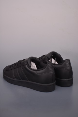 Adidas Originals Superstar 2 view 2