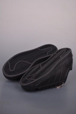 Adidas Originals Superstar 2 view 3