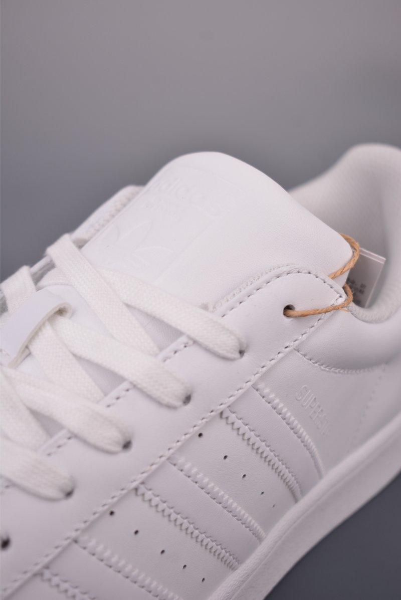 Adidas Originals Superstar 2 view