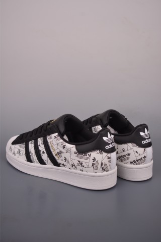 Adidas Originals Superstar 2 view 2