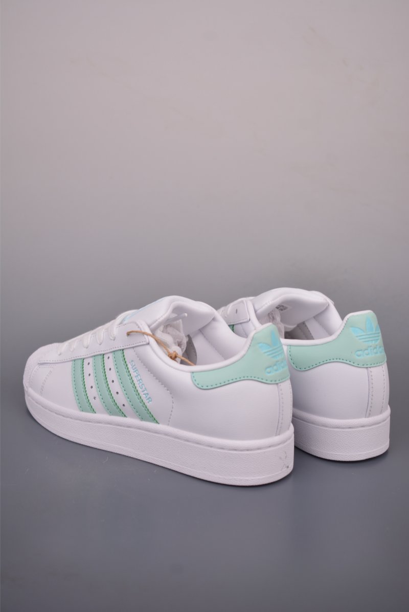 Adidas Originals Superstar 2 view