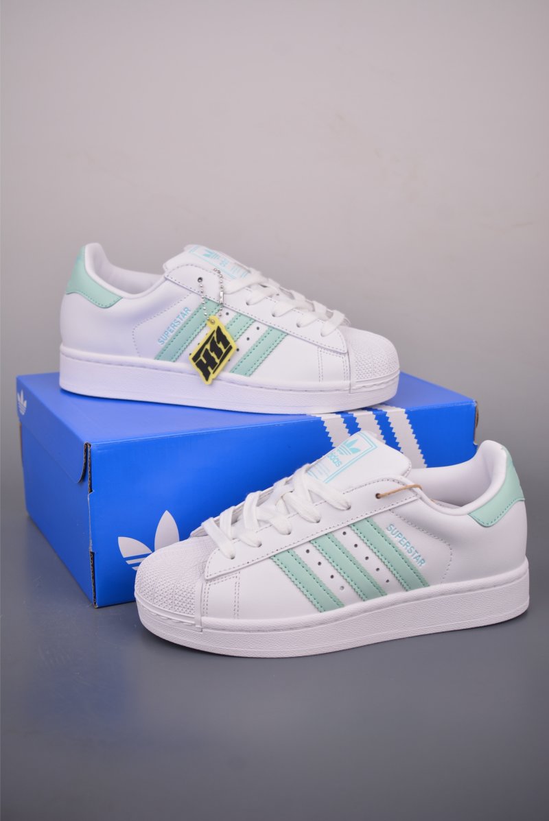 Adidas Originals Superstar 2 view