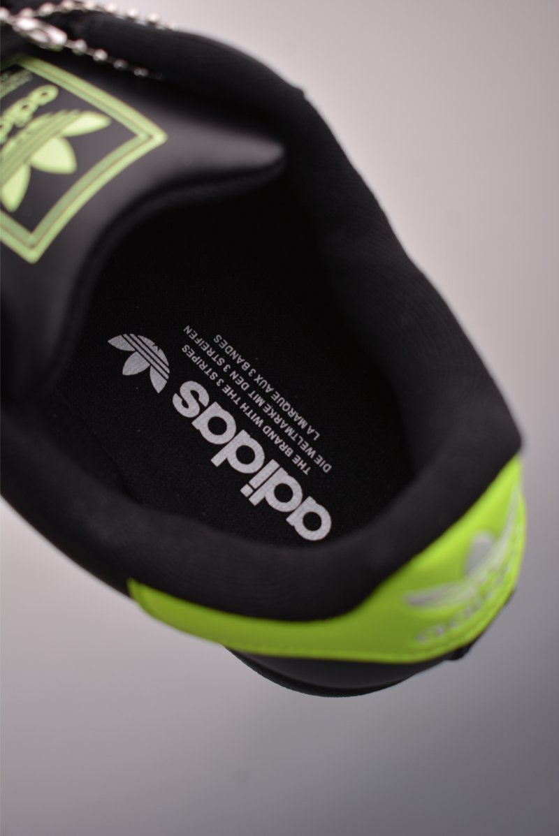 Adidas Originals Superstar 2 view