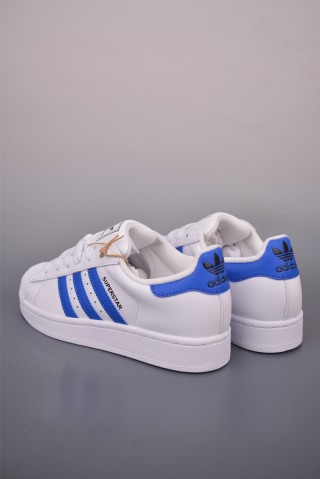 Adidas Originals Superstar 2 view 2
