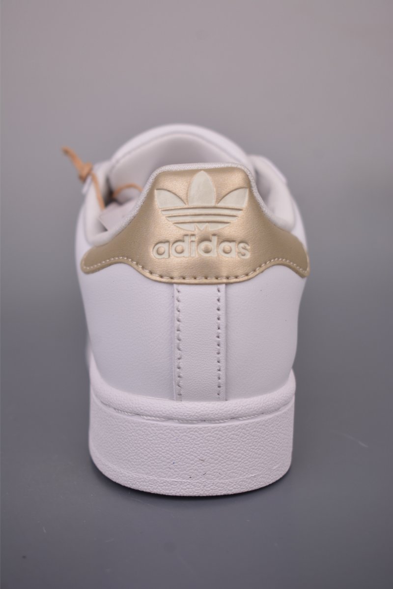 Adidas Originals Superstar 2 view