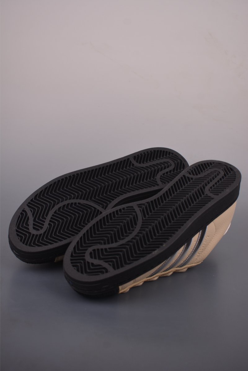 Adidas Originals Superstar 2 view