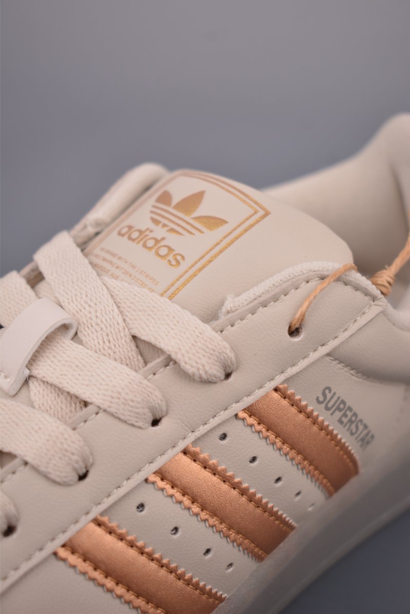 Adidas Originals Superstar 2 view
