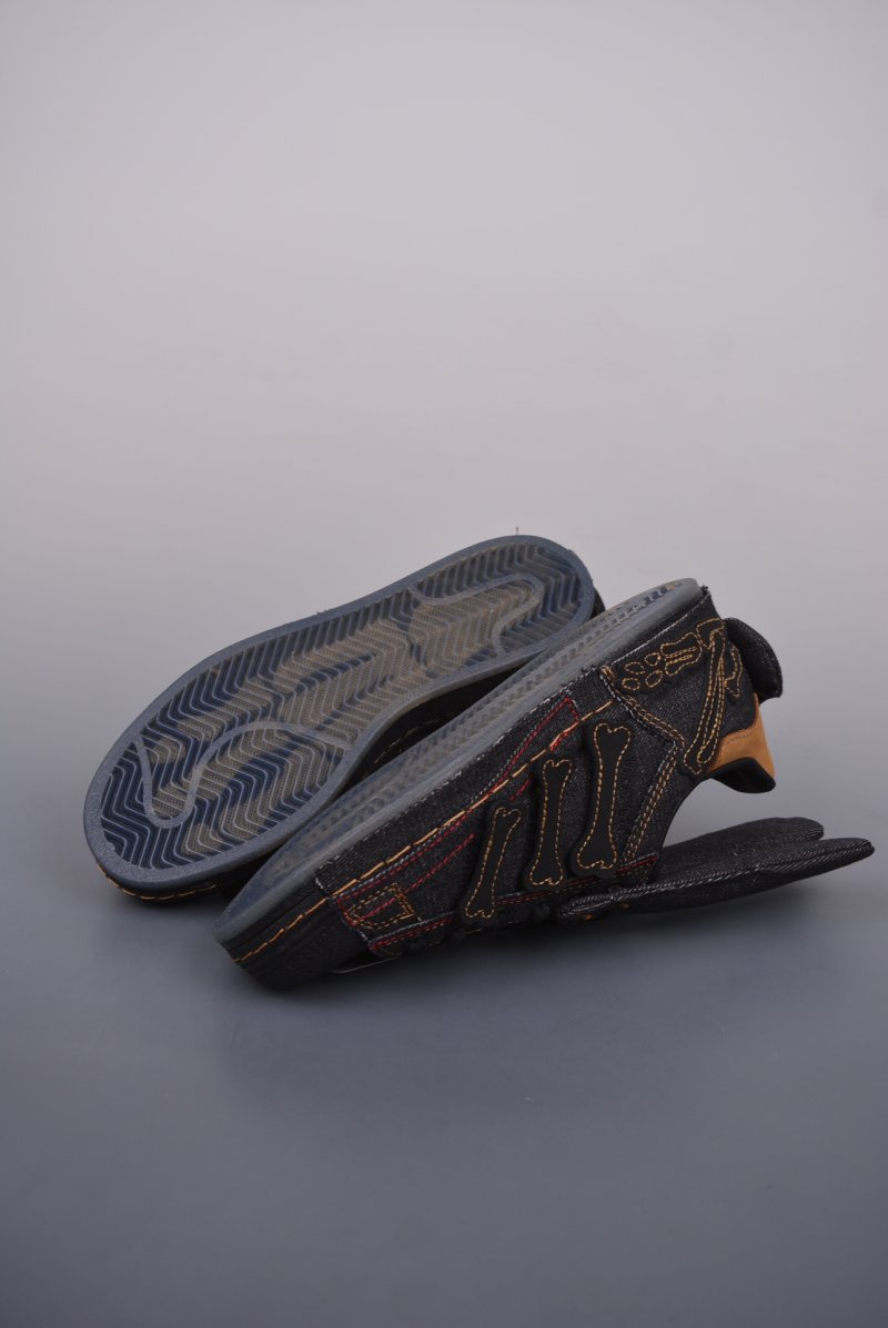 Adidas Originals Superstar 'Halloween' view