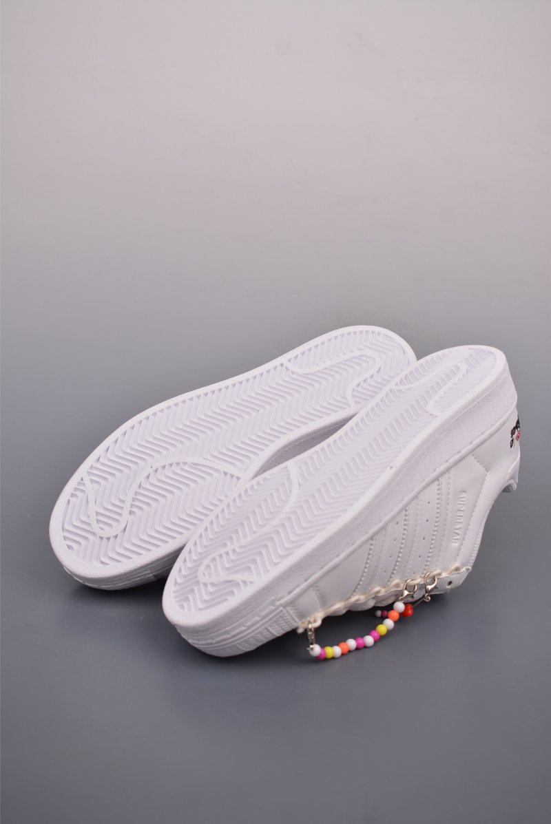 Adidas Originals Superstar 'White' view