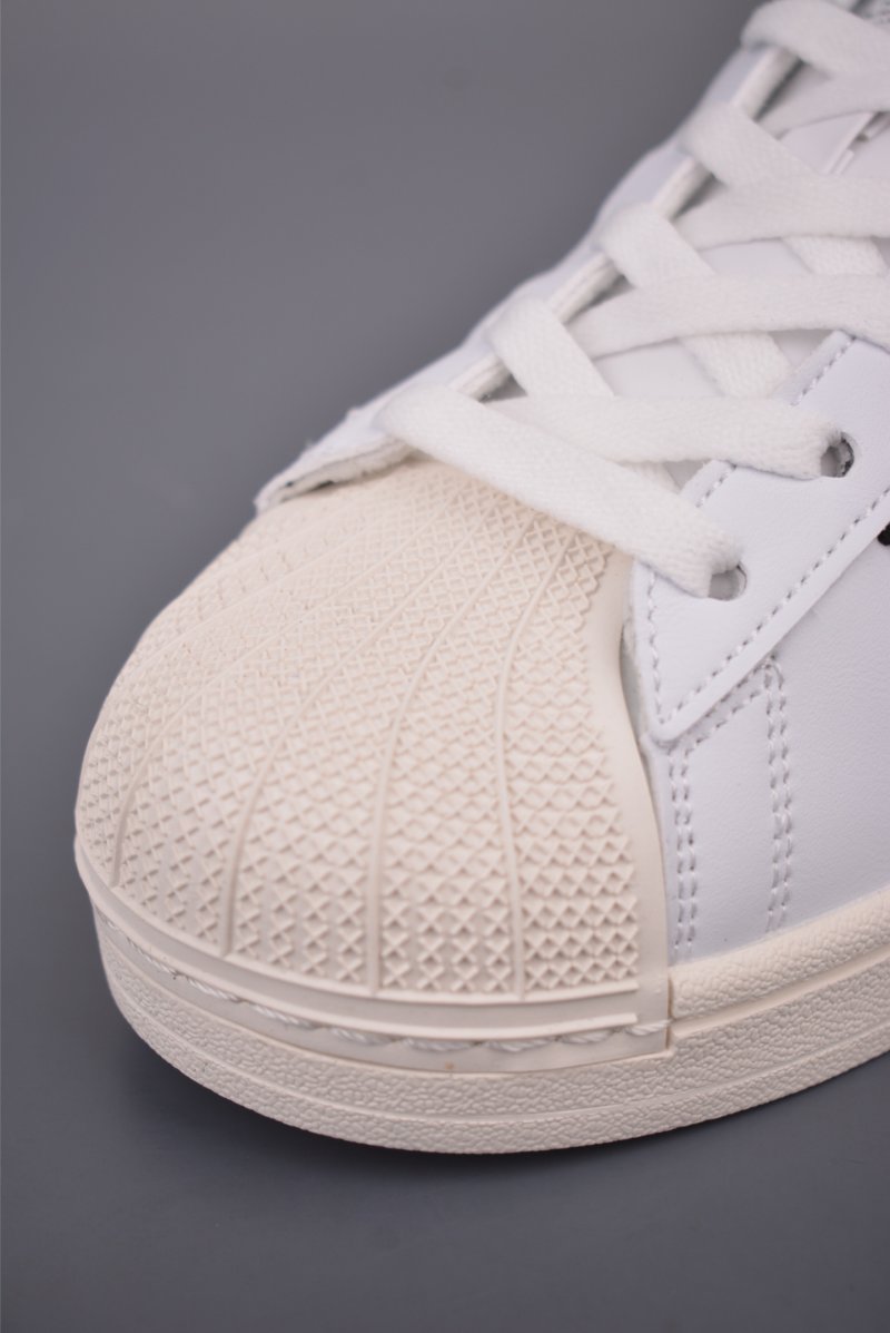 Adidas Originals Superstar 'White' view