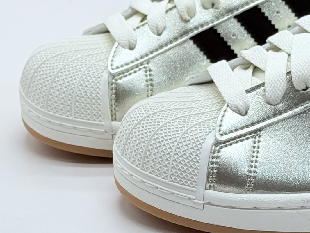 Adidas Originals Superstar 2 'Black / Brown' view