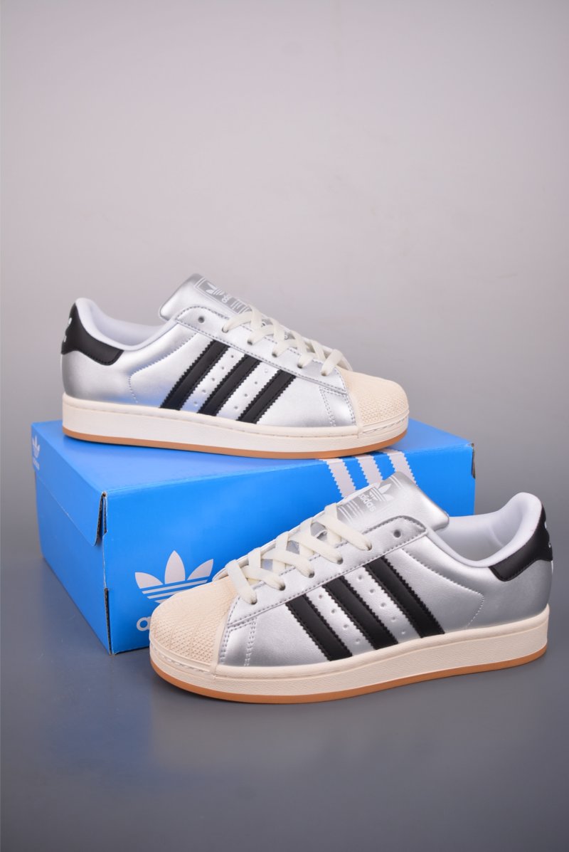 Adidas Originals Superstar 'White' view