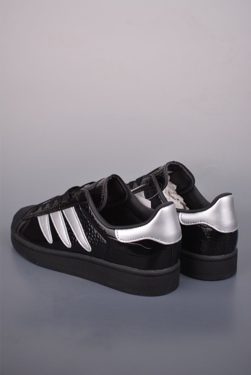 Adidas Originals Superstar 'White' view