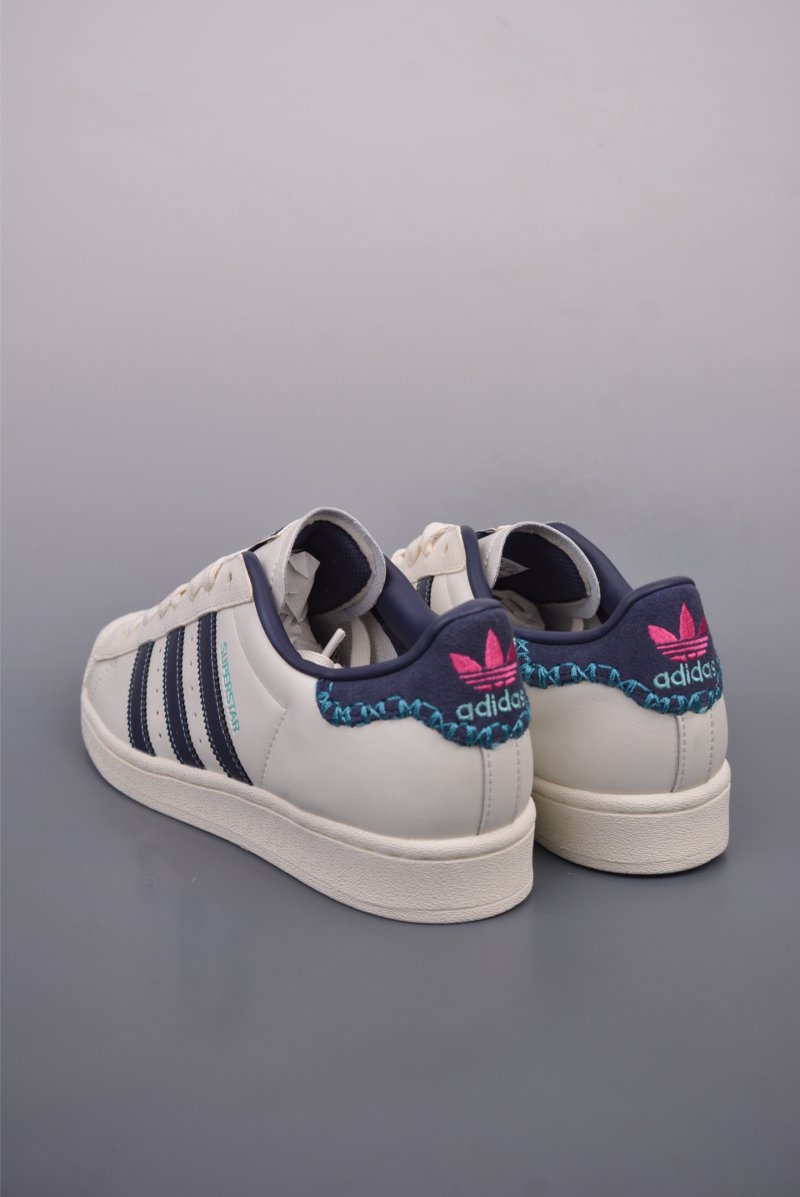 Adidas Originals Superstar 'White' view