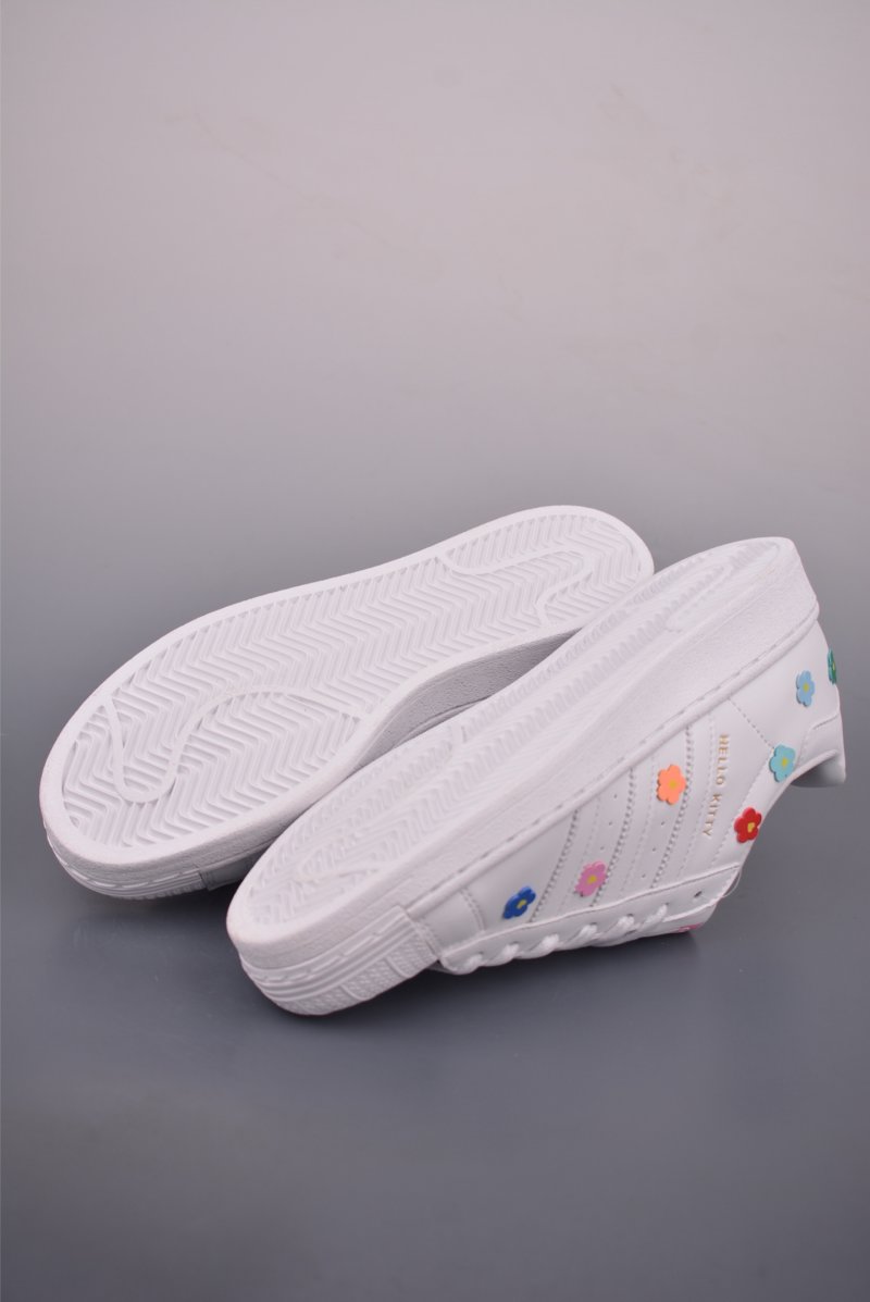 Adidas Originals Superstar 'White' view