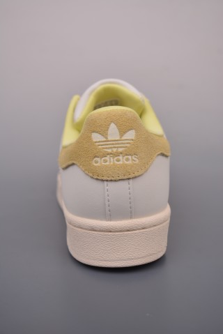 Adidas Originals Superstar 'White' view 4