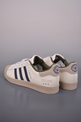 Adidas Originals Superstar 'White' view 2