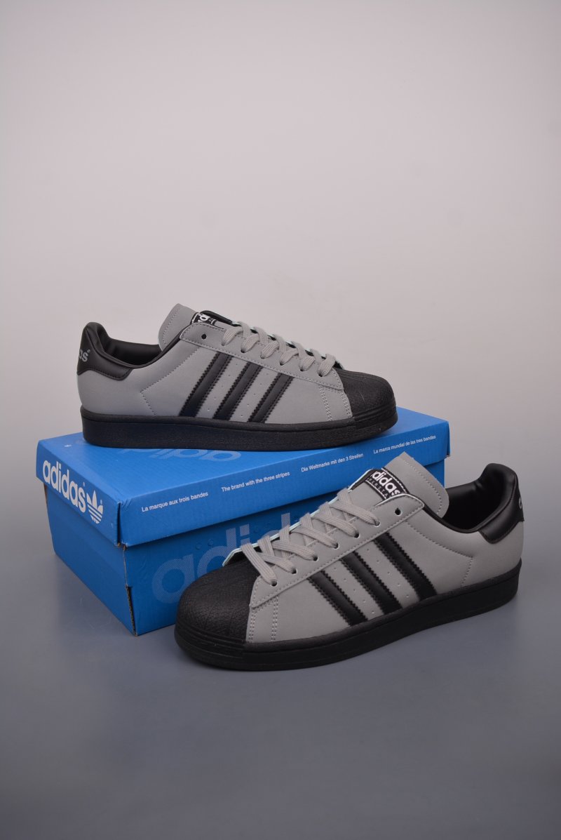 Adidas Originals Superstar 'White' view