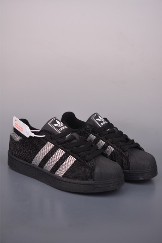 Adidas Originals Superstar 'White' view 1