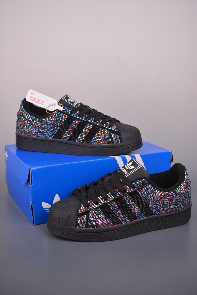 Adidas Originals Superstar 'White' view