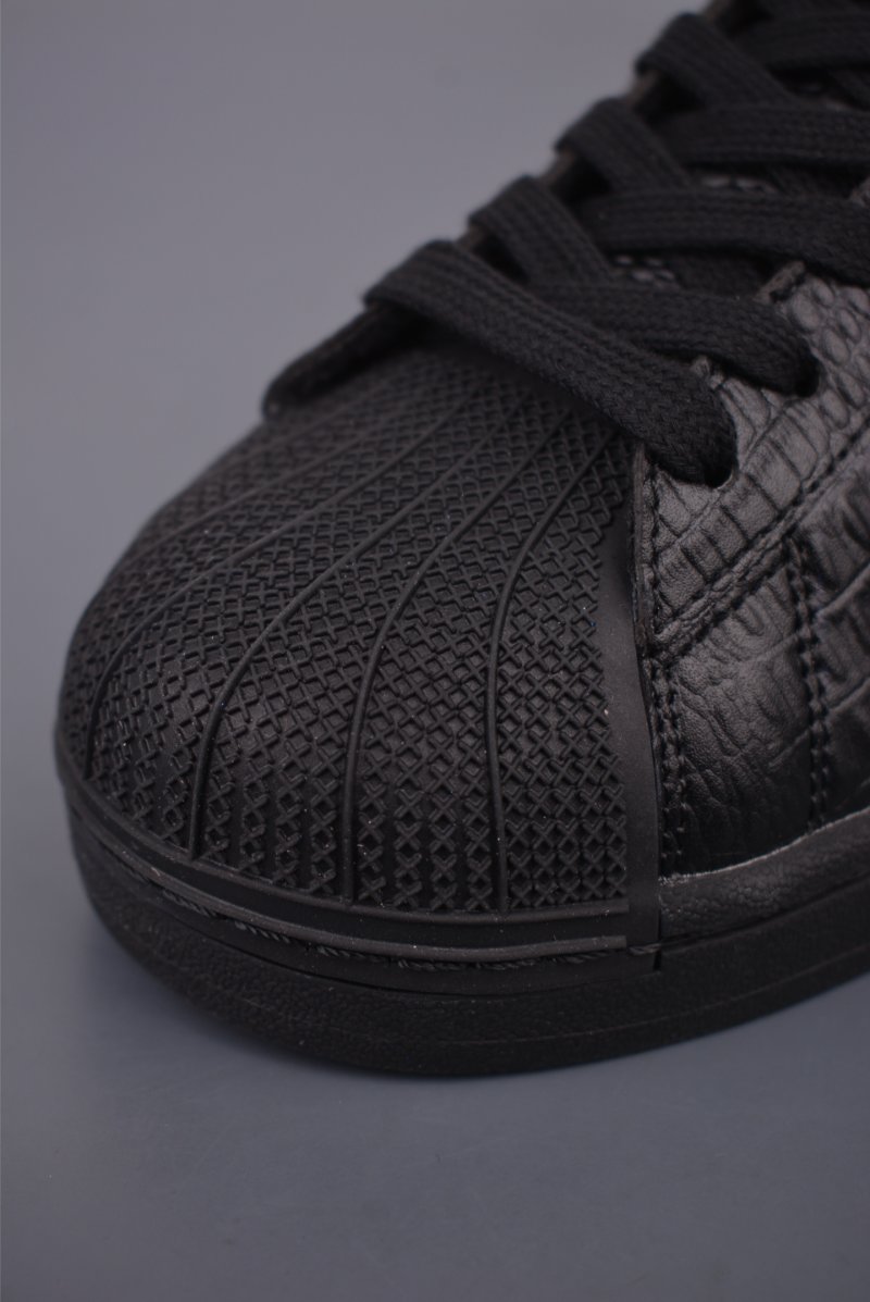 Adidas Originals Superstar 'White' view