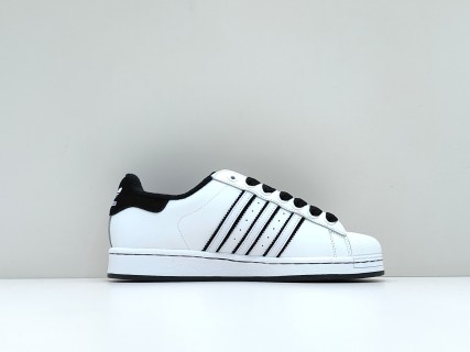 Adidas Originals Superstar view 3