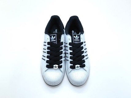 Adidas Originals Superstar view 5