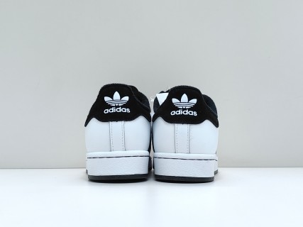 Adidas Originals Superstar view 9