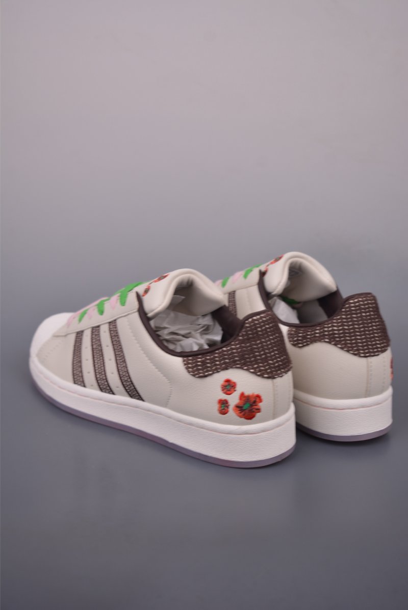 Adidas Originals Superstar 'White' view