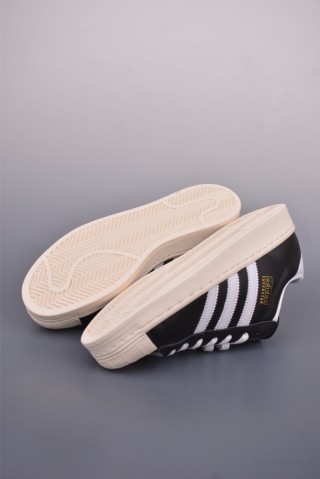 Adidas Originals Superstar 'White' view 3