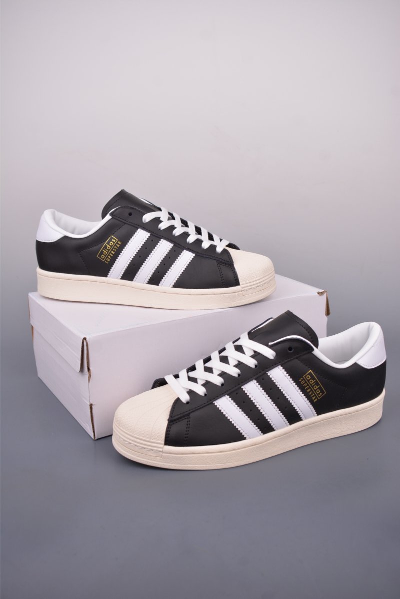 Adidas Originals Superstar 'White' view