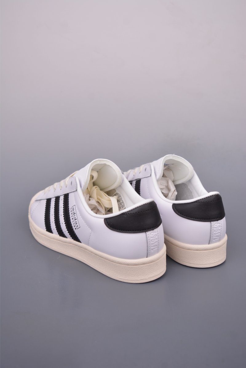 Adidas Originals Superstar 'White' view