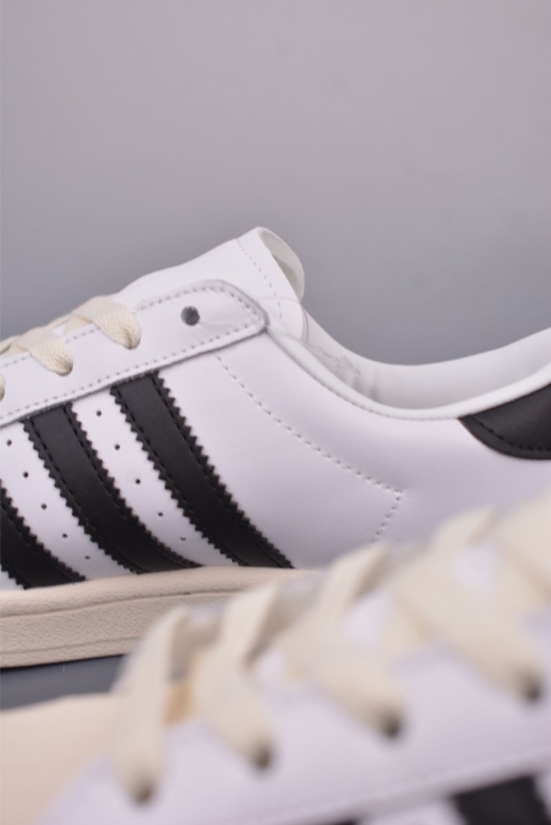 Adidas Originals Superstar 'White' view