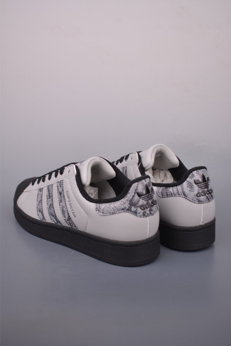 Adidas Originals Superstar 'White' view