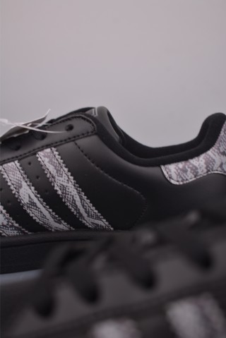Adidas Originals Superstar 'White' view 8